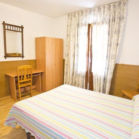ويسكا Hostal Lizana المظهر الخارجي الصورة