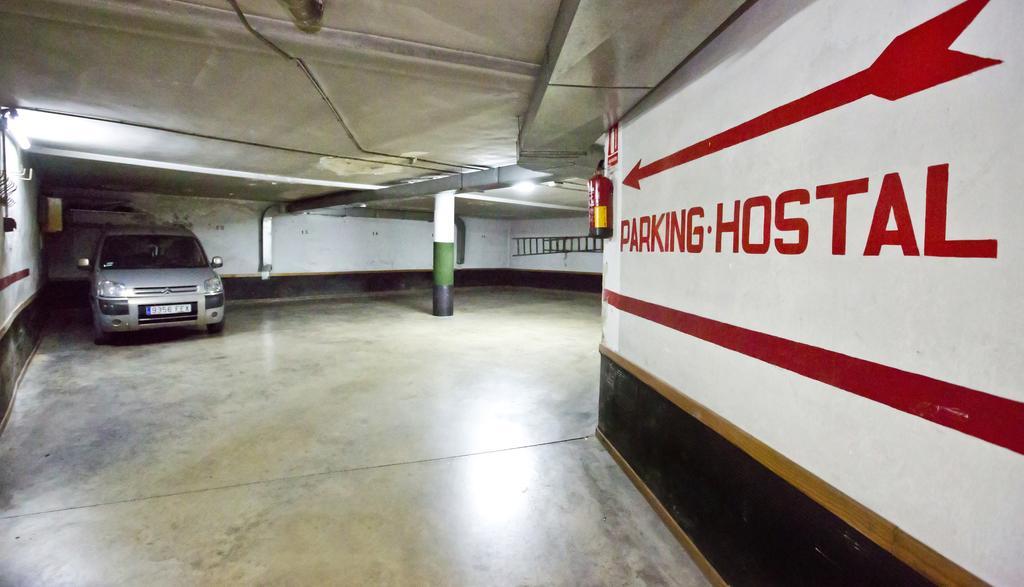 ويسكا Hostal Lizana المظهر الخارجي الصورة