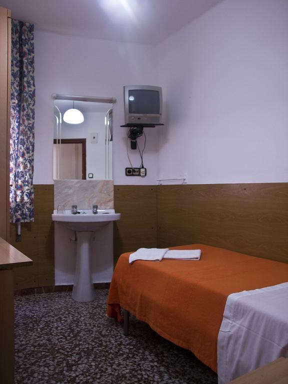 ويسكا Hostal Lizana الغرفة الصورة